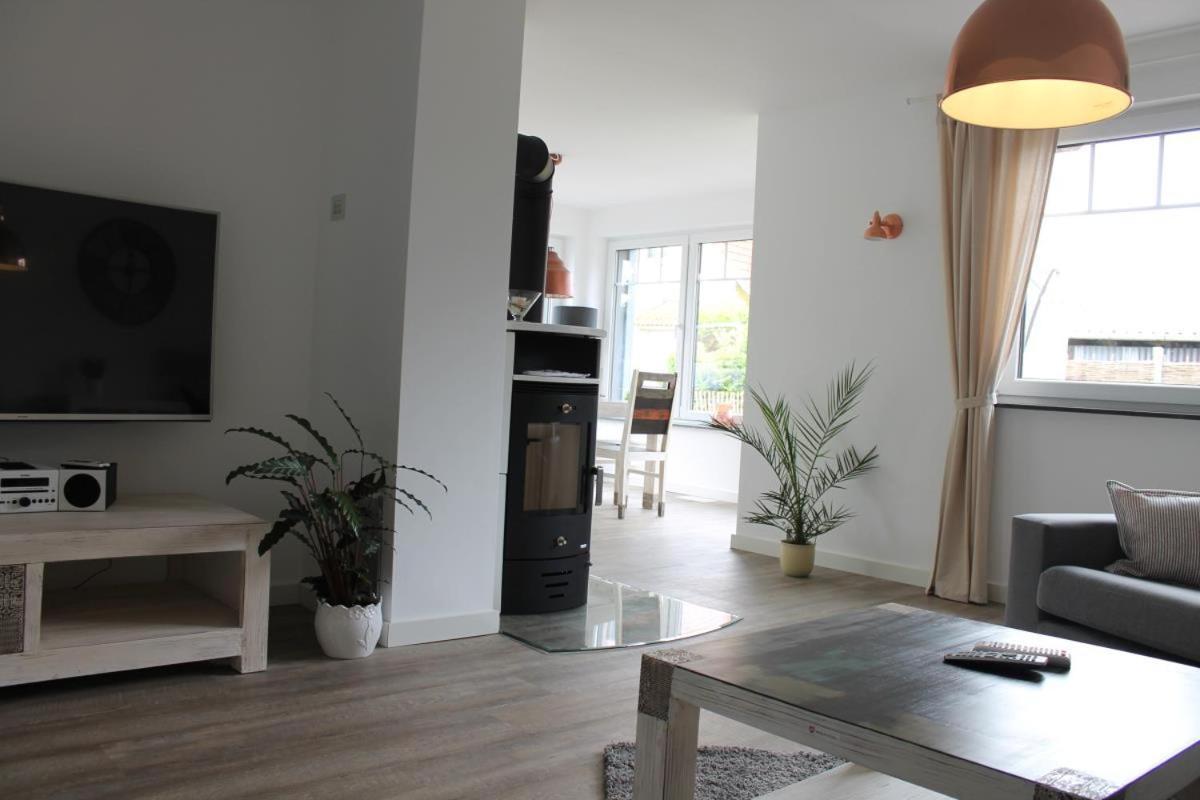 Ferienhaus Finja In 보른 외부 사진